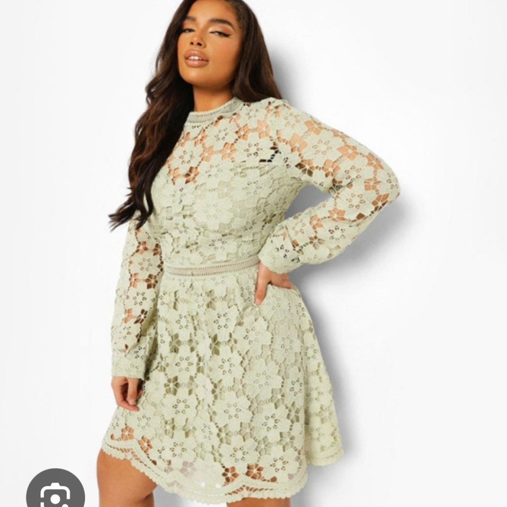 Boohoo Cream Floral Lace Long-Sleeve Mini Dress